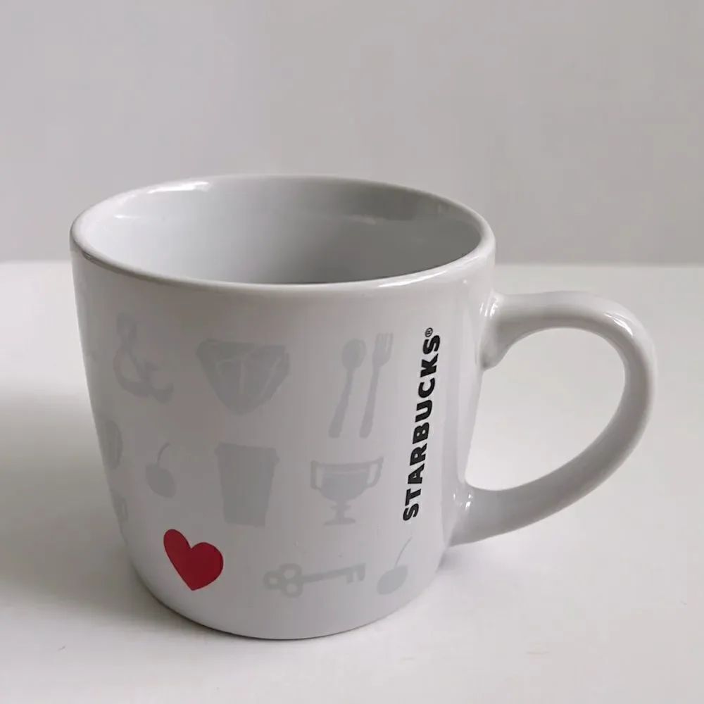 STARBUCKS Coffee Mug 